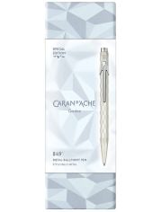 Химикалка Caran d'Ache 849 Alpine Frost, бяла