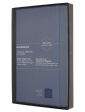 Кожен класически тефтер Moleskine Classic Leather Blue с твърди корици и листа на широки редове