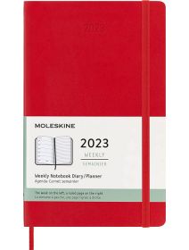 Класически червен седмичен тефтер - органайзер Moleskine Scarlet Red за 2023 г. с меки корици