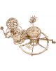 The 3D дървен пъзел Ugears - Tellurion Слънце, Земя, Луна (249 части) е механичен модел с взаимно свързани зъбни колела, сфера на Земята, Слънце и сложна звездна карта върху стабилна основа.-2-thumb