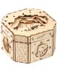 3D пъзел Eureka Secret Treasure Box - Джунгла е дървена шестоъгълна кутия за пъзели с гравюри на тема джунгла, в която са изобразени тукан, листа, текст на Jungle Secret Box и ленивец на слоести изрезки отгоре.-2-thumb