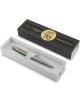 Сребърна химикалка Parker Jotter Special Edition 70th Anniversary GT с позлатен клипс в луксозна подаръчна кутия за юбилея, налична до черно-златната 70-та годишнина на Parker Jotter кутия.-4-thumb