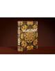 Книгата "Ай Вейвей, актуализирано издание" стои изправена на кафяв фон, а на корицата ѝ е изобразен сложен златист симетричен калейдоскоп, който отразява влиянието на Ай Вейвей върху съвременното изкуство и активизма.-2-thumb