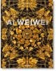 Корицата на книгата "Ai Weiwei, Updated Edition" представя името с големи сребърни букви върху сложен златен модел върху черно. Отразени са съвременното изкуство и активизмът; появяват се също името на редактора и "TASCHEN".-1-thumb