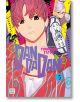 Корицата на Dandadan, Vol. 5: Червенокос герой с обеци гледа напред, а зад него се появява лилава жена с очила и кимоно, която загатва за паранормални битки на фона на дебел текст и ярки шарки.-2-thumb