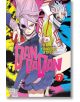Корица на Dandadan, том 7: Представя розовокосо момиче с превръзка на окото и мистериозна маскирана фигура на ярък фон, който напомня за интензивното паранормално действие в мангата.-2-thumb