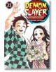 Корицата на Demon Slayer Kimetsu no Yaiba, Vol. 23 показва Танджиро Камадо с друг усмихнат герой - единият маха, другият държи букет - нарисуван в манга стил. Заглавието и името на автора са показани в горната част.-2-thumb
