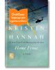 Корица на книгата Домашен фронт. Небето е облачно и на него се вижда силует на летящ хеликоптер. Оранжев стикер с български текст закрива частично горния ляв ъгъл.-thumb