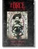 На готическата корица на #DRCL Midnight Children, Vol. 3 е изобразено бледо, куклено момиче с дълга коса в тъмни дрехи, което лежи в ковчег, украсен с детайли от скелети и цветя, всичко това в износен, винтидж стил, вдъхновен от Дракула.-1-thumb