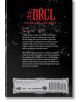 На задната корица на #DRCL Midnight Children, Vol. 5 е представено резюме в бяло на черно с дебело червено заглавие. Тази манга за Дракула пресъздава класиката на Брам Стокър. Информацията за издателя и цената е в долната част на корицата.-2-thumb