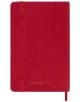 Джобен червен седмичен тефтер-органайзер Moleskine Scarlet Red 2026 г. С меки корици, с ластик и отметка, е идеален за планиране на графика ви през 2026 г., представен на бял фон.-7-thumb