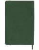 Затворен, джобен размер Moleskine Myrtle Green 2026 джобен ежедневник тефтер-органайзер с меки корици, текстуриран капак, заоблени ъгли, ластик и лента отметка; отпред - дискретно релефно лого.-7-thumb