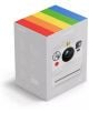 Предимно бяла кутия за фотоапарата Polaroid Now+ Gen 3 за моментни снимки, с дъгова ивица, изображение на продукта, логото на Polaroid и промоция на моментална фотография отпред.-6-thumb