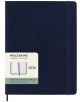 Затворен голям син седмичен тефтер-органайзер Moleskine Sapphire Blue 2026 г. С меки корици, ластик и хартиен ръкав с марката, тип и илюстрация на вътрешната подредба.-1-thumb