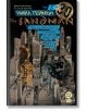 Корицата на The Sandman, том 5: Игра на самоличности, графичен роман на Нийл Геймън, показва мрачни фигури в тъмни одежди на фона на абстрактни градски пейзажи с текст на кирилица и английски език, както и логото на Black Label в долния десен ъгъл.-2-thumb
