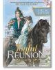 Корицата на "Joyful Reunion, Vol. 1 Special Edition", роман за данмей, показва двама герои в традиционни дрехи - единият държи юздите на кон. Вляво са показани бонуси на мек фон с природна тематика.-thumb