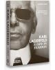 Корицата на "Карл Лагерфелд: Лагерфелд със слънчеви очила и риза с висока яка: "Живот в модата" от Алфонс Кайзер включва черно-бяла снимка на Карл Лагерфелд в едър план.-1-thumb