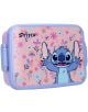 Кутия за храна в пастелни цветове „Vadobag Stitch Lunch Bunch“ с изображение на Стич от филма на „Дисни“ „Лило и Стич“, който стои с вдигнати ръце, заобиколен от розови и сини цветя на прасковен фон.-1-thumb