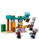 В LEGO Minecraft „Пустинният патрул на злодеите“ ще откриеш четири минифигурки – брониран герой и трима злодеи с оръжия, които се изправят един срещу друг до малка постройка – чудесен детски конструктор за въображаеми битки.-3-thumb