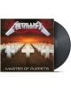Обложката на Metallica - Master of Puppets (VINYL), емблематичния метъл албум, изобразява бели кръстове в полето, червено небе и големи ръце, които дърпат конците над тях. Вдясно се вижда ремастериран винил.-thumb