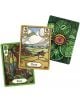 Три богато украсени карти от "Настолна игра Двете кули: Игра с карти" са с вдъхновяващо изкуство - една с коне и полета, друга с буйна гора, а трета със стилизирано зелено око. Всяка карта включва текстови етикети.-3-thumb