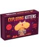 Правоъгълната червена кутия на настолна игра Exploding Kittens: е обозначена за 2-10 играчи на възраст 7+ и съдържа жълт и бял текст.-1-thumb