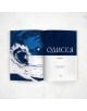 На отворената книга на лявата страница е изобразена синьо-бяла океанска вълна, а на дясната – името на продукта „Одисея“ на кирилица, което подчертава това класическо произведение на древногръцката литература от Омир.-4-thumb