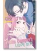 Корицата на Otaku Vampire's Love Bite, Vol. 5 изобразява модерен вампир, който се готви да захапе за шията уплашено розовокосо момиче, с изписани заглавие и автор - задължителна за феновете на вампирските анимета.-1-thumb