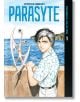 Колекцията Parasyte Paperback, Vol. 1 е с корица на мангата на Хитоши Ивааки със сериозен млад мъж с шарена риза край морето и странно същество - идеална за феновете на мангата на ужасите.-thumb