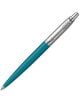 Тюркоазена химикалка Parker Jotter Originals със сребърен клипс и механизъм за щракване, с дизайн на стрелка върху клипса и гравирана дума PARKER върху металната част. Предлага се в Книжарница Orange.-1-thumb