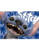 Близък план на Стич, симпатичното синьо извънземно от филма на Disney "Лило и Стич", който се усмихва на цветен син фон. Перфектно за феновете на Дисни или за всеки, който търси пъзел Лило и Стич. Продукт: Пъзел Educa: Лило и Стич, 1000 части.-2-thumb
