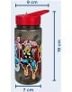 Пластмасова бутилка Scooli Avengers, модел 2026 г., 500 мл с червен капак и комиксови супергерои. Размери: височина 19 см, ширина на горната част 9 см, основа 7 см. Идеална за деца - за училище или спорт.-3-thumb