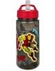 Пластмасова бутилка Scooli Avengers, модел 2026 г., с червен капак и сламка, украсена с Iron Man и цветни надписи THOOM! и THOOP! върху тъмен фон. Идеална детска бутилка с вместимост 500 мл.-1-thumb