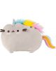 Плюшена играчка Aurora Pusheen The Cat - Unicorn, 24 см - представлява пухкаво сиво коте еднорог с бродирани очи, мустачки и усмихната уста с руменеещи бузки, рог на челото и цветна грива и опашка.-1-thumb