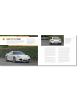 На две страници в "60 години Porsche 911" е представено емблематичното Porsche 911 Turbo от 2001 г. - бял спортен автомобил на живописен път вляво и заден изглед с исторически детайли вдясно.-4-thumb