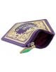 ABYstyle Harry Potter - Chocolate Frog е малка лилава чантичка за монети с цип, с жълто-черен дизайн, вдъхновен от Хари Потър, и шестоъгълна зелена и жълта дръжка на ципа, наподобяваща шоколадова жаба.-3-thumb