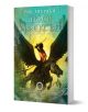 Българско издание на книгата на Рик Риърдън "Пърси Джаксън": Проклятието на титана. На корицата е изобразено момче с меч, което язди крилат черен кон на зеленикав, мистичен фон.-1-thumb
