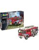 Показан е сглобяем модел Revell - Пожарникарски камион Шлингман TLF 16-25, мащаб 1:24, с детайлен червен пожарен автомобил и кутия с изображение на готовия модел и основни спецификации.-2-thumb