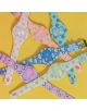 Ярък часовник Miquelrius Back2Fun – „Октопод“ от силикон със симпатичен дизайн на октопод и светещи LED цифри, представен на жълт фон – идеален за игриви деца.-5-thumb