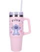 Представяме ви стоманената чаша „Vadobag Stitch Bottled Bliss“, 0,900 л. — яркорозова чаша за пътуване с дръжка, сламка и капак, украсена с героя Стич от Дисни, заобиколен от прекрасни розови и лилави цветя. Практична и стилна, тази очарователна чаша „Сти-7-thumb
