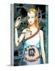 The Liminal Zone, Vol. 2 на Джунджи Ито включва сюрреалистична илюстрация на бледокожа жена със златни бижута и механични жици, напомняща вечен двигател на сложен син фон.-1-thumb