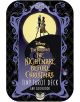 Корицата на The Nightmare Before Christmas Tiny Tarot изобразява Джак и Сали под пълна луна, заобиколени от лилава рамка с причудливи акценти за Хелоуин.-1-thumb
