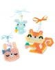 Три мъниста за животни - синьо зайче, розова котка и оранжева катеричка - украсени с панделки и мъниста от Творчески комплект Djeco - Направи талисмани с водни мъниста, изобразени на бял фон.-2-thumb