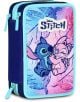 Seven ученически несесера Lilo & Stitch със сини ципове, с участието на Stitch и Angel на цветен фон с шарки на пера и логото на Disney Stitch отгоре - на разположение в книжарница Orange.-1-thumb