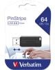 Опаковката на USB флаш памет Verbatim Pinstripe Black, 64 GB показва черното устройство отпред на фона на ръце, които пишат на клавиатурата на лаптоп.-thumb