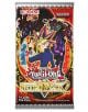Запечатан Карти за игра Yu-Gi-Oh! Retro Pack 2 Booster пакет с Yugi Muto, който държи Yu-Gi-Oh карти, две чудовища до него, смела червена и златна опаковка, и логото на Konami в горната част.-thumb