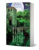 На корицата на книгата "Юдина щерка" са изобразени зелен пейзаж, осветен от луната, каменна сграда, жена в червено наметало, която преминава по мост, и двама светещи главатар караконджули. Заглавието е изписано на кирилица.-2-thumb