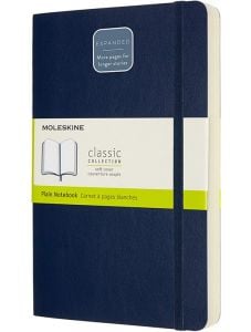 Класически тефтер Moleskine Expanded Sapphire Blue с меки корици и нелинирани страници