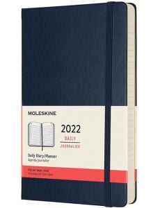 Класически син ежедневник тефтер - органайзер Moleskine Sapphire Blue за 2022 г. с твърди корици