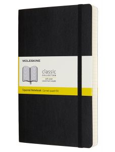 Черен тефтер Moleskine Classic Notebook Squared Expanded Version Black с меки корици и листа на малки квадратчета